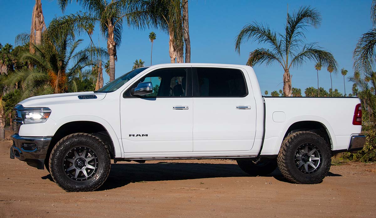 ICON 19-23 RAM 1500 2-3" 2.5 VS RR COILOVER KIT