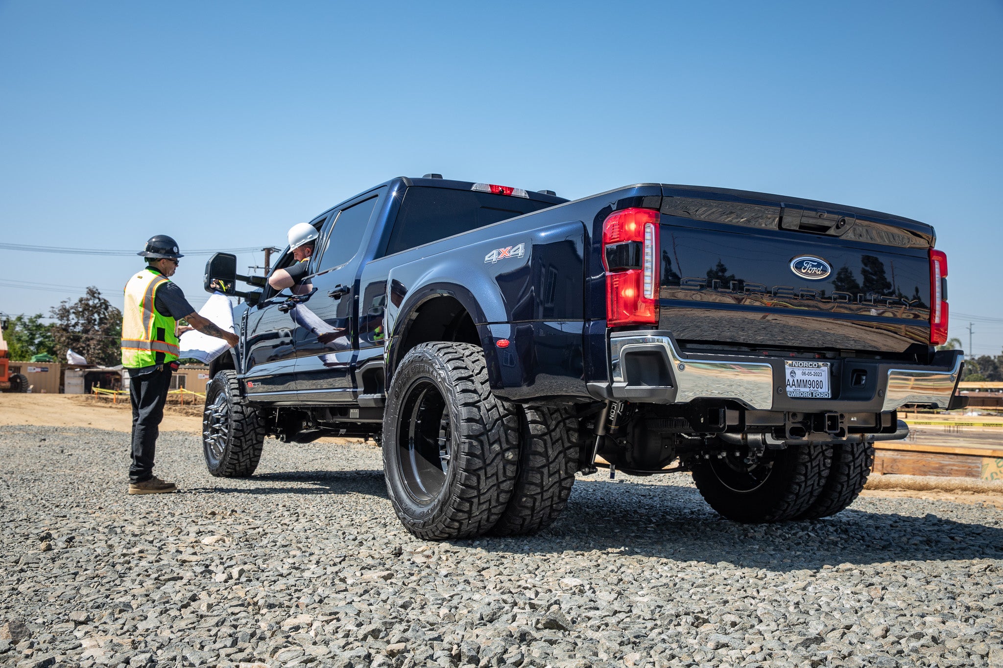 ICON 23 FORD F250/F350 2.5-3" STAGE 5 COILOVER CONVERSION SYSTEM W/ RADIUS ARMS