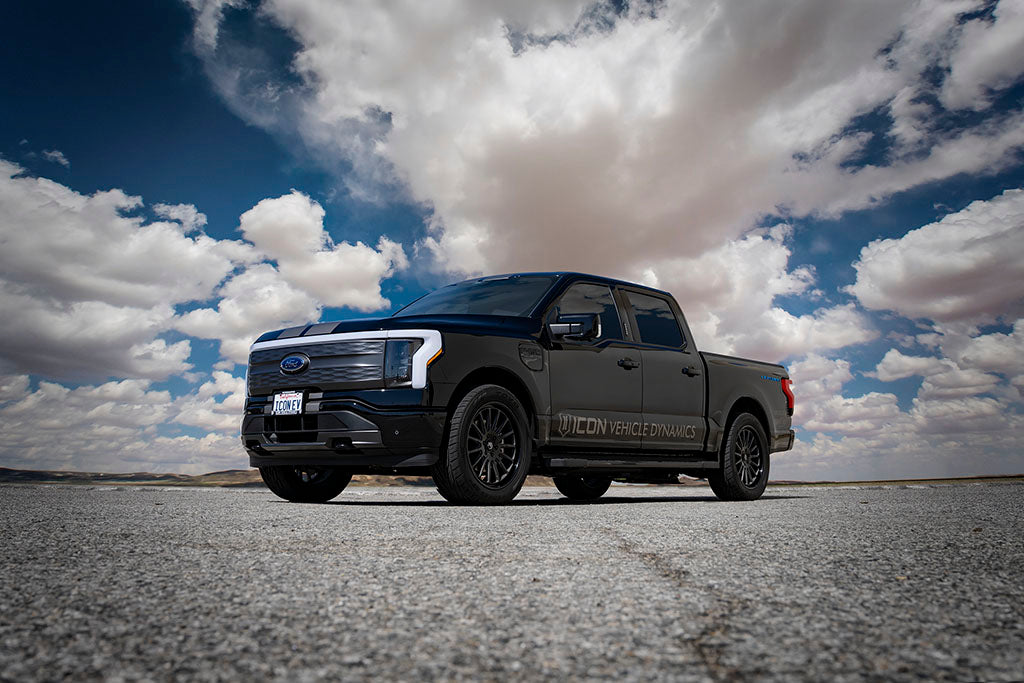 ICON 22-23 FORD F150 LIGHTNING LOWERED REAR 2.5 VS RR CDEV COILOVER KIT