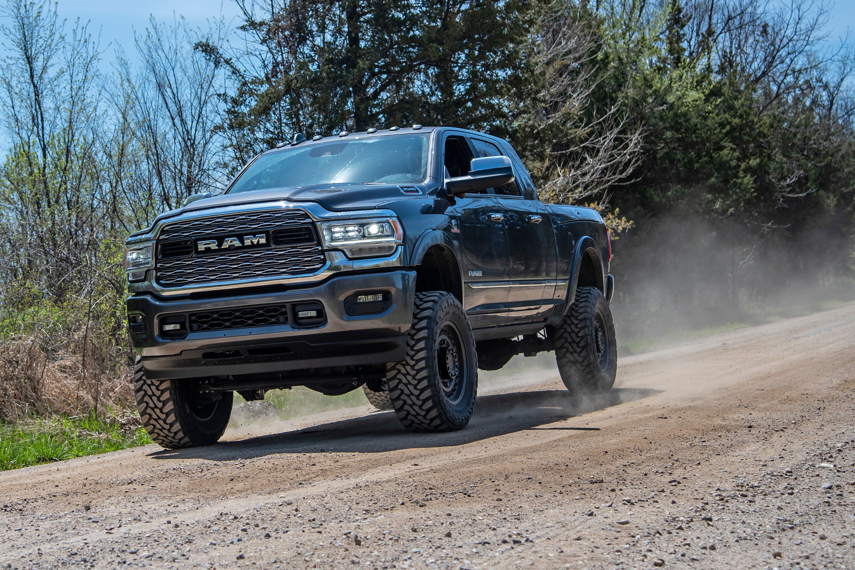 6 Inch Lift Kit w/ Radius Arm - Ram 3500 (19-24) 4WD - Diesel